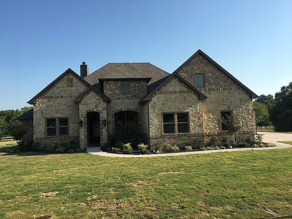 1st image of 7600 Oak Creek Ln