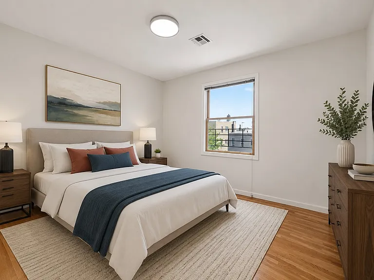 68 Lincoln St #2 — Photo 15