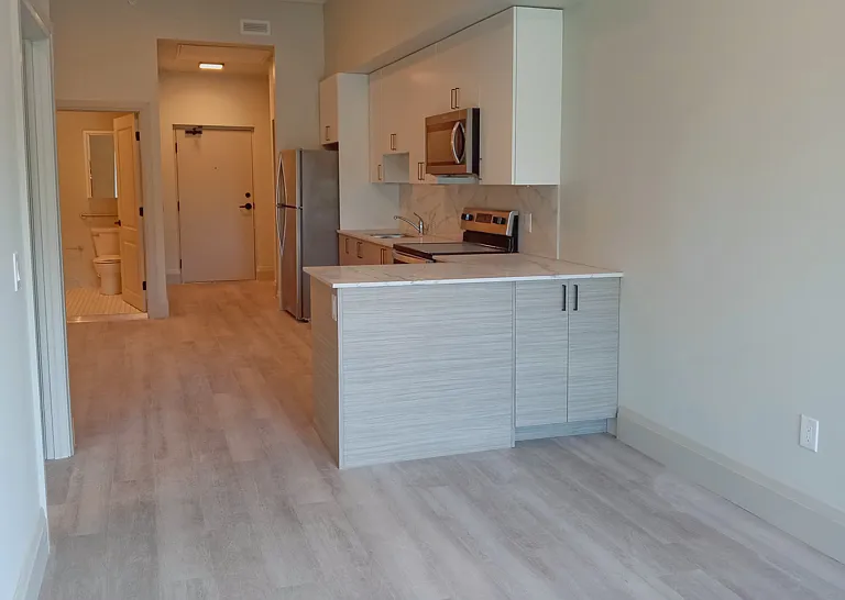 75 Barrie Rd — Photo 19