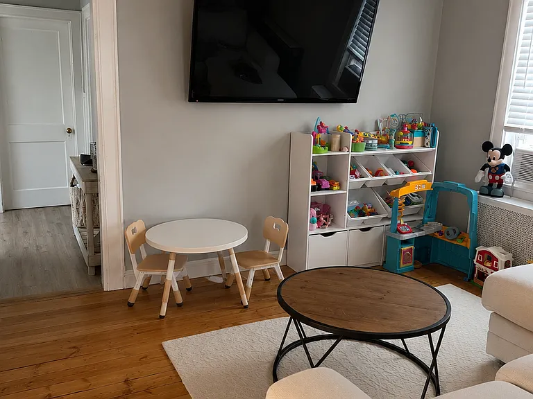 1103 Somerville St #1 — Photo 7
