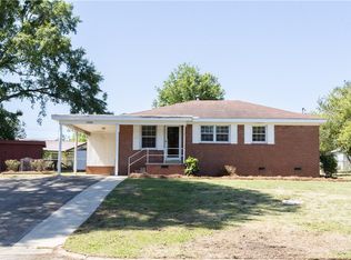 1205 Watwood Ave, Opelika, AL 36801