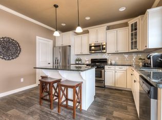7231 Oakmont Ct, Hudsonville, MI 49426