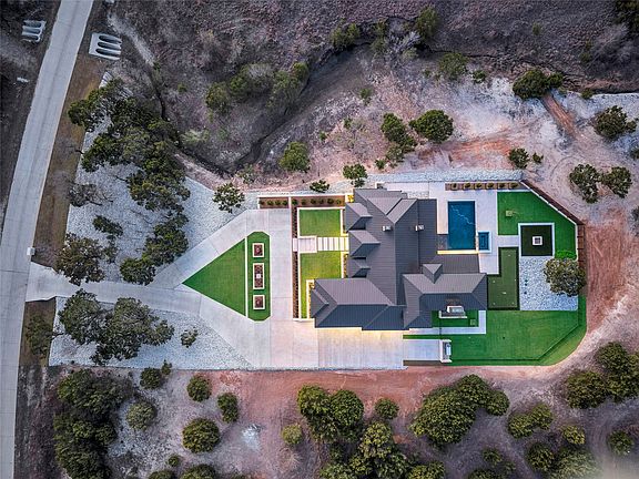 2nd image of 3117 Rio Grande Cir