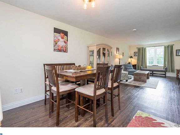 5th image of 1109 New Hampshire Ln