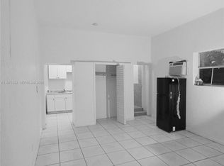 1120 NW 64th St #B, Miami, FL 33150