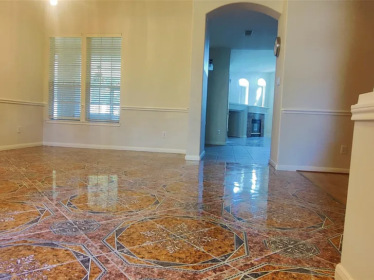 3302 E Cedar Hollow Dr — Photo 6