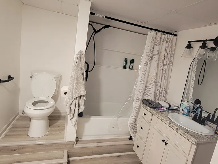 14 Forest Pl — Photo 17