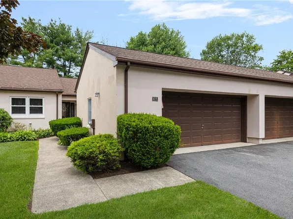 2970 Mendon Rd APT 177, Cumberland, RI 02864
