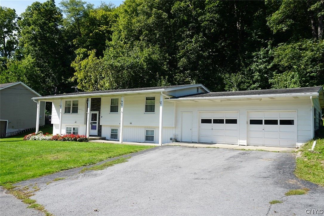 21 Utica St, Port Byron, NY 13140 | Zillow