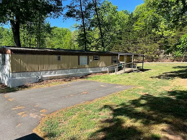 225 Shuffler Rd #C, Morganton, NC 28655