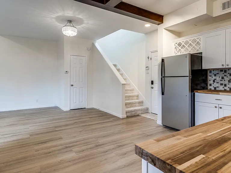 8404 Forest Ln #702 — Photo 8