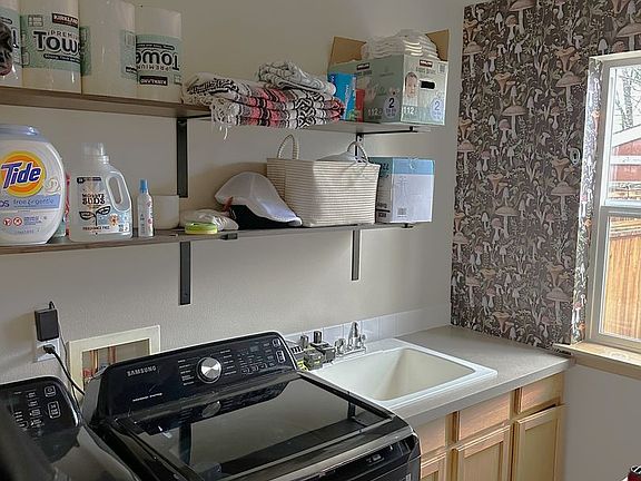 5th image of 15320 Carter Ct SE