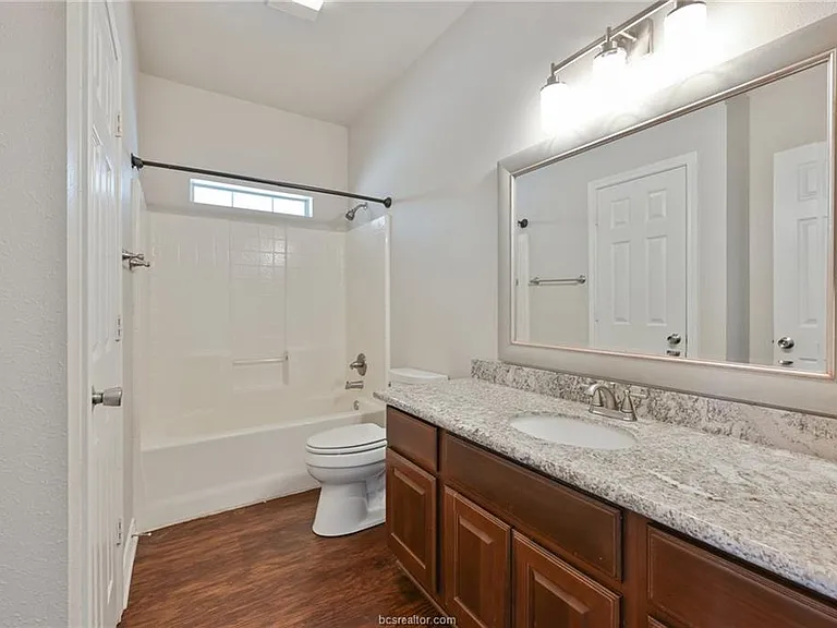 1219 Harrisonburg Ln — Photo 12
