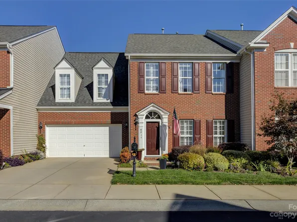 6211 Metter St, Charlotte, NC 28277