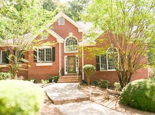 3885 Waterford Dr, Suwanee, GA 30024
