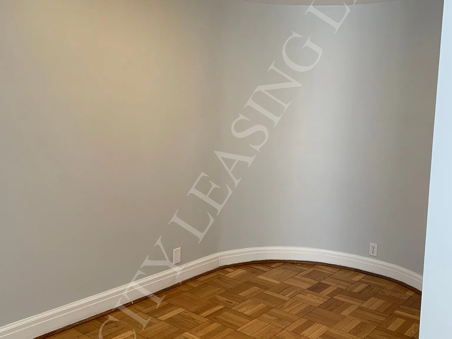 520 East Avenue — Photo 4