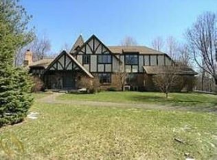 20240 Beck Rd, Northville, MI 48167