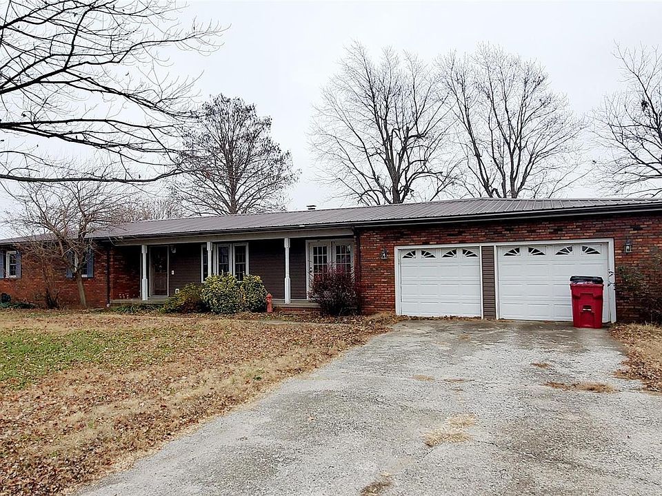 32 Elizabeth Rd, Sikeston, MO 63801 Zillow