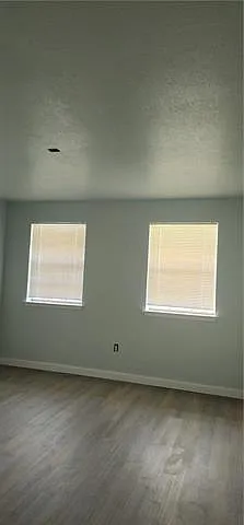 219 Duke Dr — Photo 6