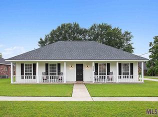 3506 Holly St, Zachary, LA 70791