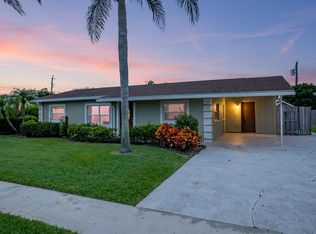 425 Palo Alto Drive, Palm Springs, FL 33461