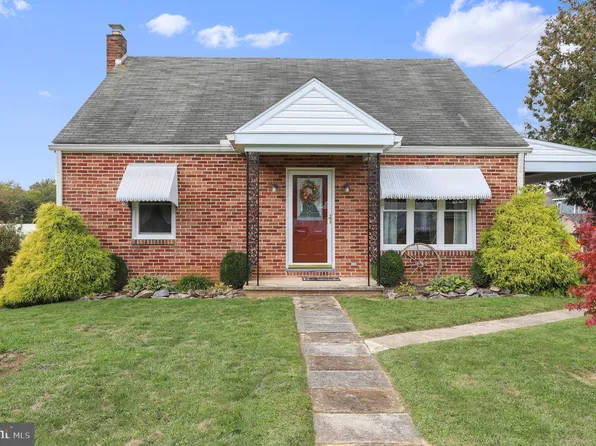 13290 Gates Ln S #2, Waynesboro, PA 17268