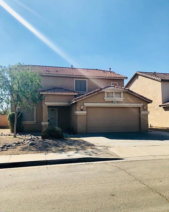 1st image of 40128 N Thoroughbred Way