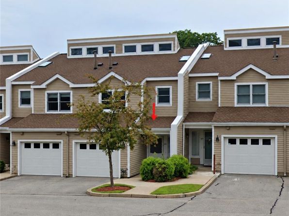 46 Lawton Brook Ln