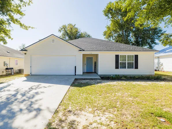 1849 Chestnut Dr, Valdosta, GA 31602