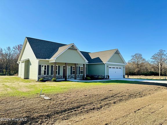 4th image of 102 Wellmyre Court