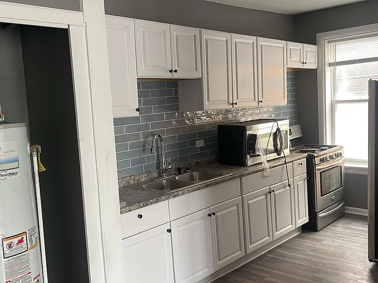 346 N Laramie Ave #2N — Photo 2