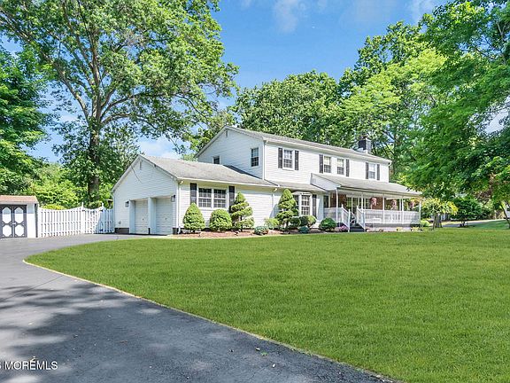 3rd image of 72 Marcshire Drive