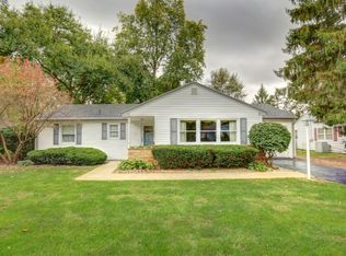 1707 Chevy Chase Dr, Champaign, IL 61821