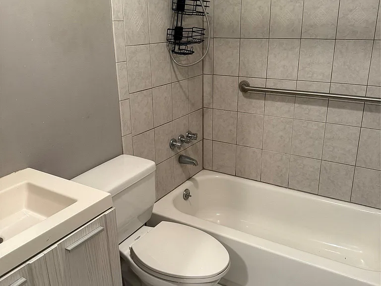 5 Laramie Ct #5 — Photo 11