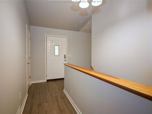 5th image of 30 Carney Dr
