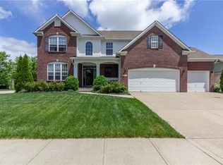 5021 Oak Farm Dr, Indianapolis, IN 46237