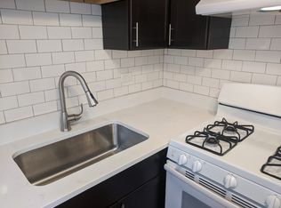 511 Madison Ave APT 1B, Calumet City, IL 60409