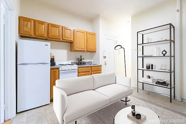Rented by Compass | media 4
