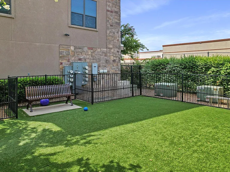 1717 Annex Ave #605 — Photo 33