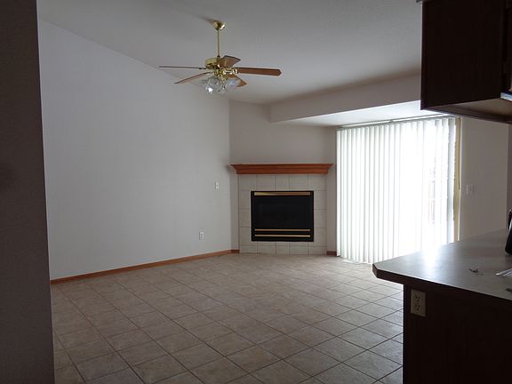 3rd image of 1226 Westwood Dr