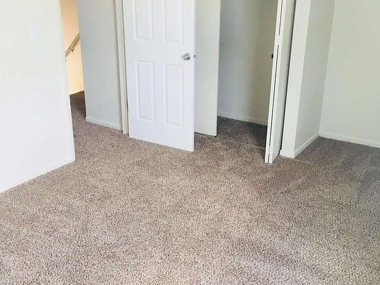 4603 Moffett Rd NW — Photo 5