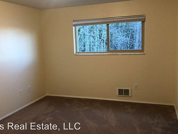 5th image of 2805 75th Pl SE APT 41