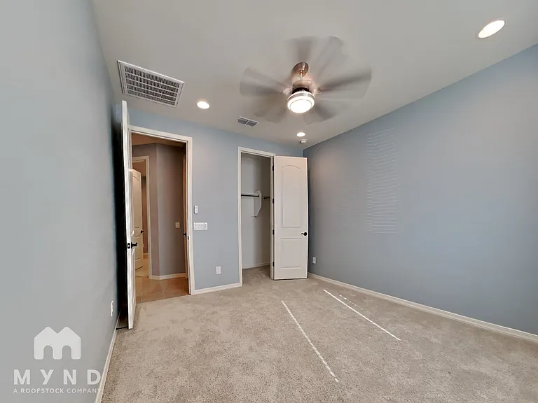 24598 W Concorda Dr — Photo 19
