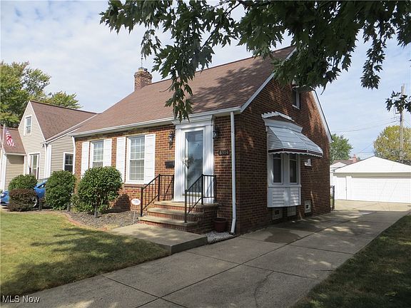 3rd image of 8314 Manorford Dr