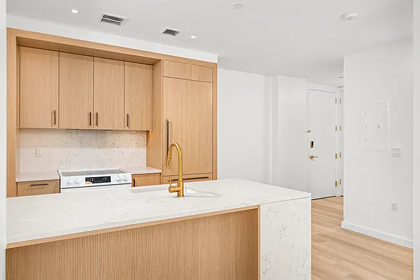 Rented by Nooklyn NYC LLC | media 7