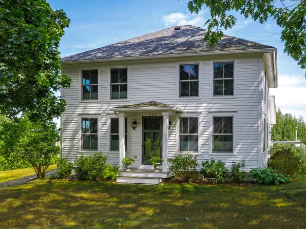 482 Falls Bridge Road, Blue Hill, ME 04614