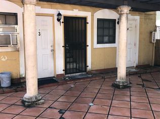 1236 SW 4th St #2, Miami, FL 33135