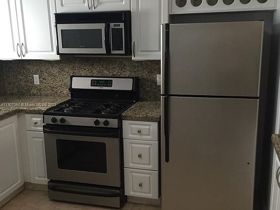 3rd image of 1135 92nd St #104