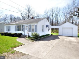 12 Wilbert St, Pemberton, NJ 08068