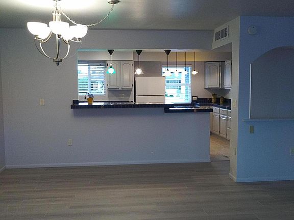 4th image of 10209 W Camden Ave